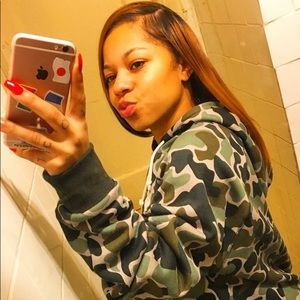 Meet your Posher, Christina